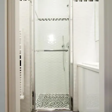 Apartment Elegant Proche Champs Elysees *